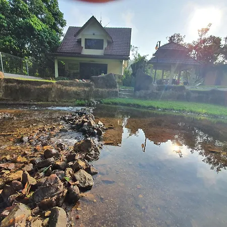 Teratak D Tuntung Villa Kampong Masjid  Exterior photo